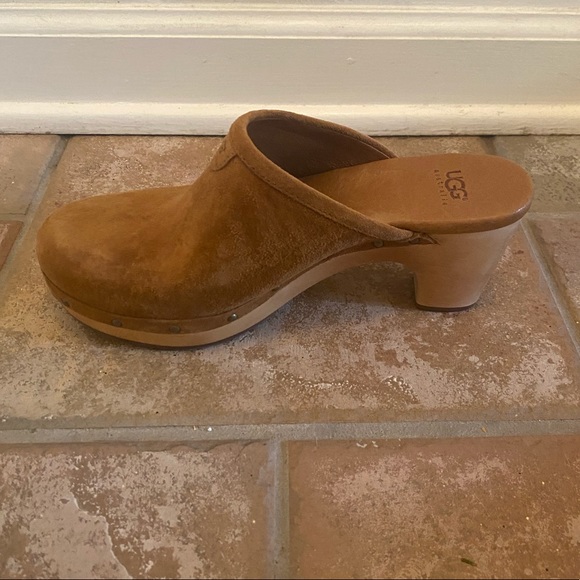 UGG Shoes - Ugg Australia Clogs.  Size 6